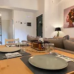 Apartament Nenas Volto *